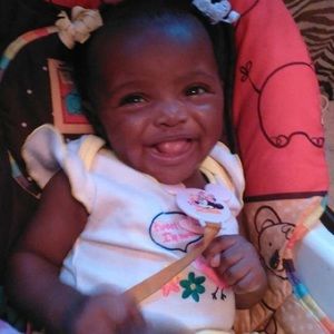 Meet your Posher, Hillary